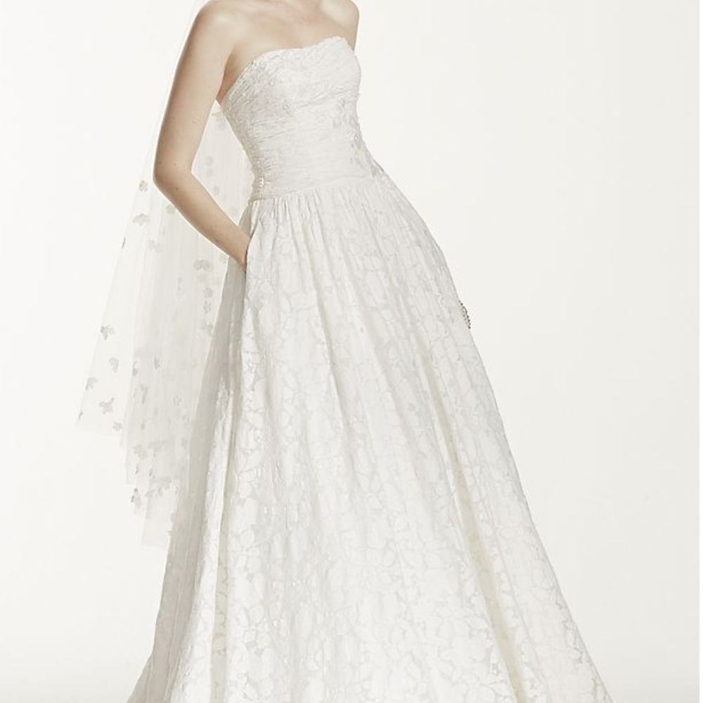 NWT Soft White Wedding Dress, Size 10- brand new!